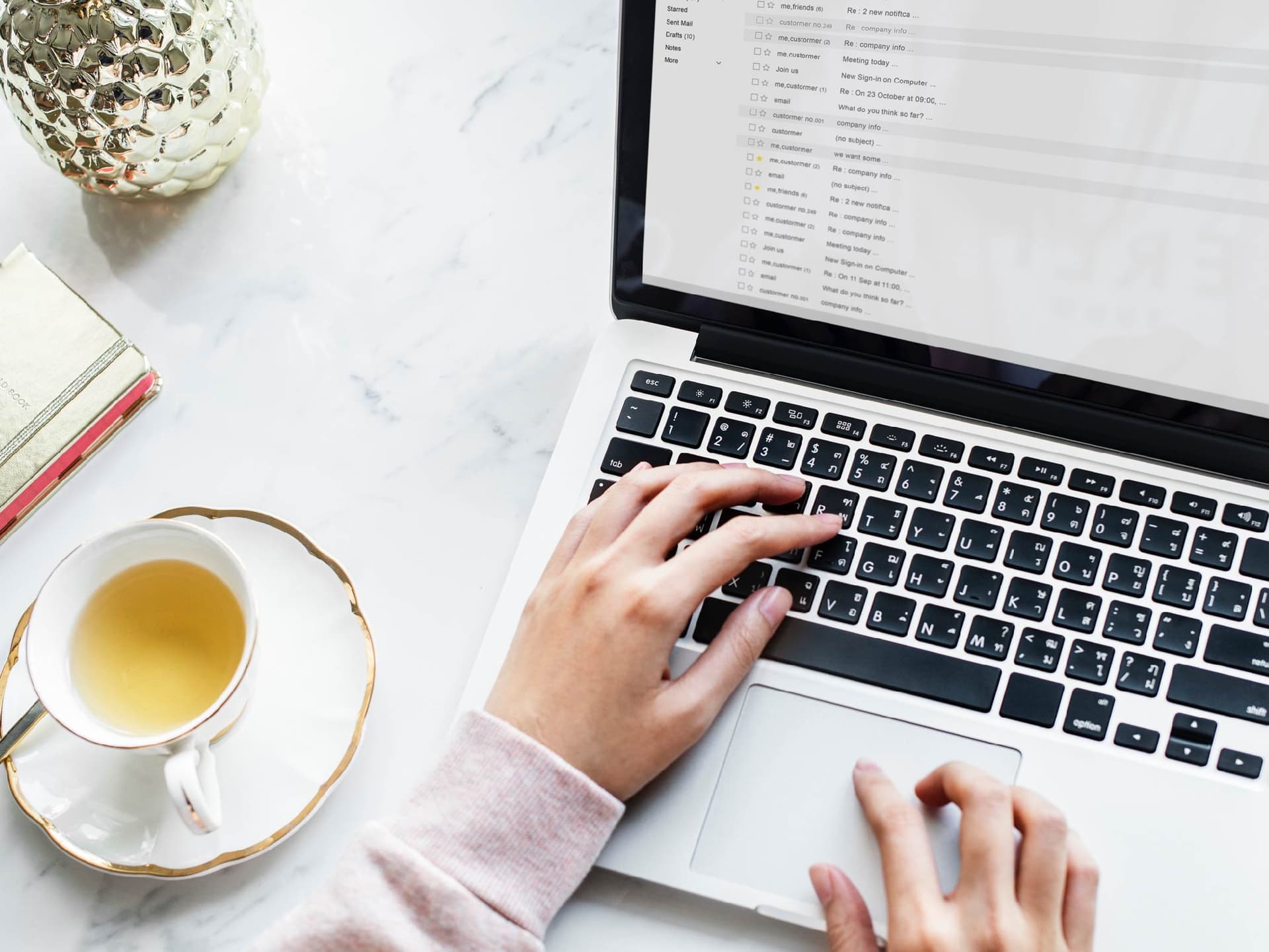 12 Things Successful People Do Each Morning