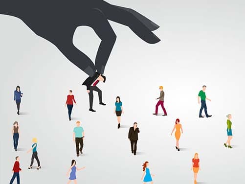 7 Reasons to Use a Recruiter to Find a Job