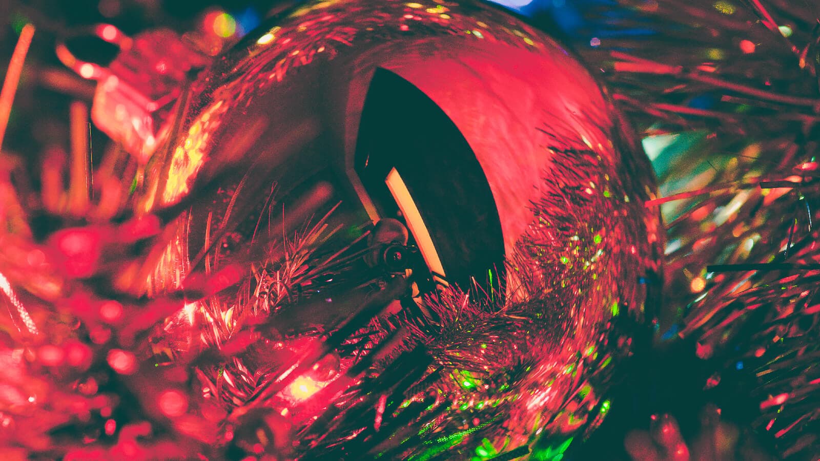 Reflection in ornament