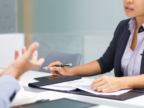 9 Smart Questions to Ask Recruiters Before an Interview