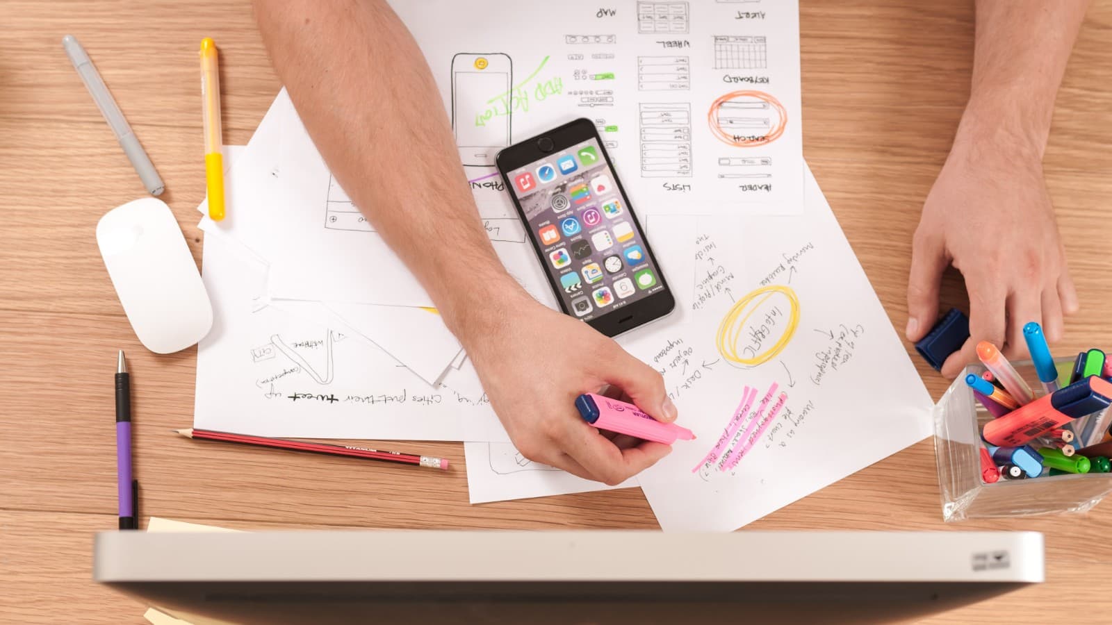 Article Main Image for 11 Surprising Jobs With No Experience Required