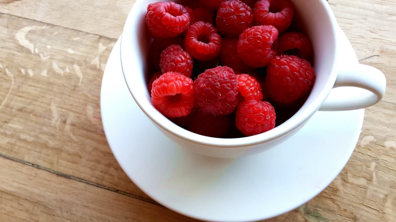 Cup of raspberries